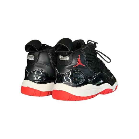 ***SOLD*** Nike Air Jordan 11 Retro 378039-010 'Bred' Playoffs Sneakers Size 3Y - Picture 4 of 6